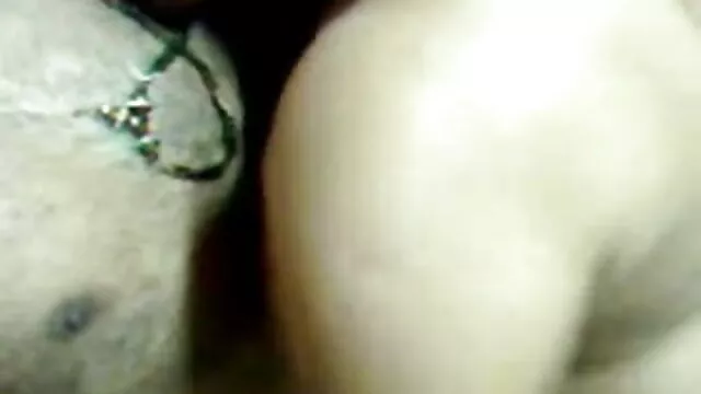 અનિયંત્રિત મદ્યપાન સાથે સેકસી વિડીયૉ