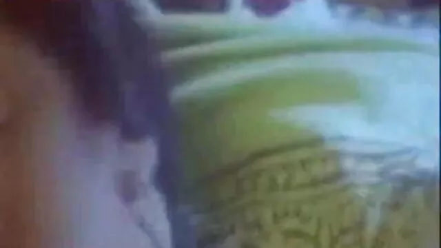રશિયન સેકસી ઇંગલિશ વિદ્યાર્થી સાથે fucks સ્થિતિસ્થાપક લૂંટ