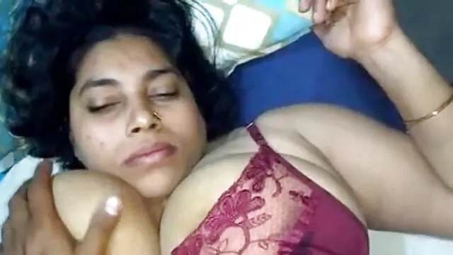 કેઝ્યુઅલ સેકસી કોમેડી ઓળખાણ