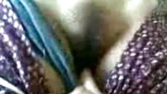 એકાંતરે પાકિસતાની સેકસી સ્ટ્રીપ બે પુખ્ત fuckers