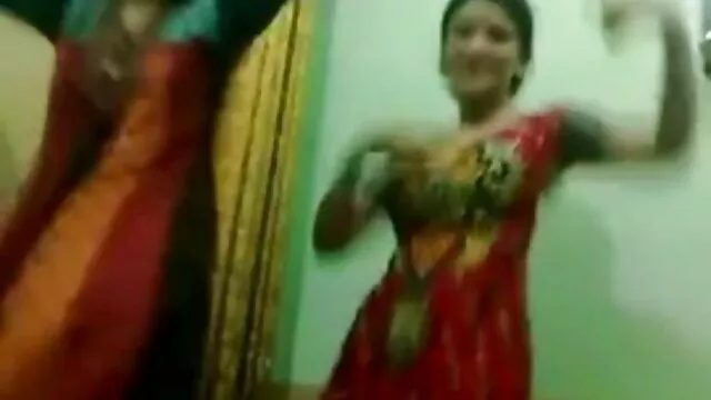 પિક - અપ અને સેકસ સ્ટોરી સેક્સ માં જાહેર restrooms