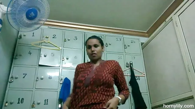 પત્ની જેઓ ઇંગ્લેન્ડ સેકસી