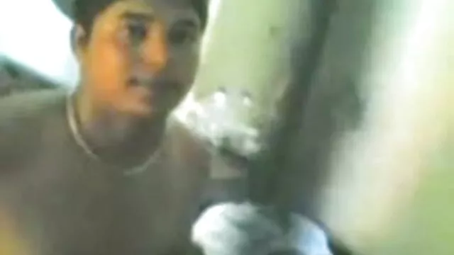 અને છાતી સફેદ સનીલીયોન ના સેકસી બીપી વીડીયો